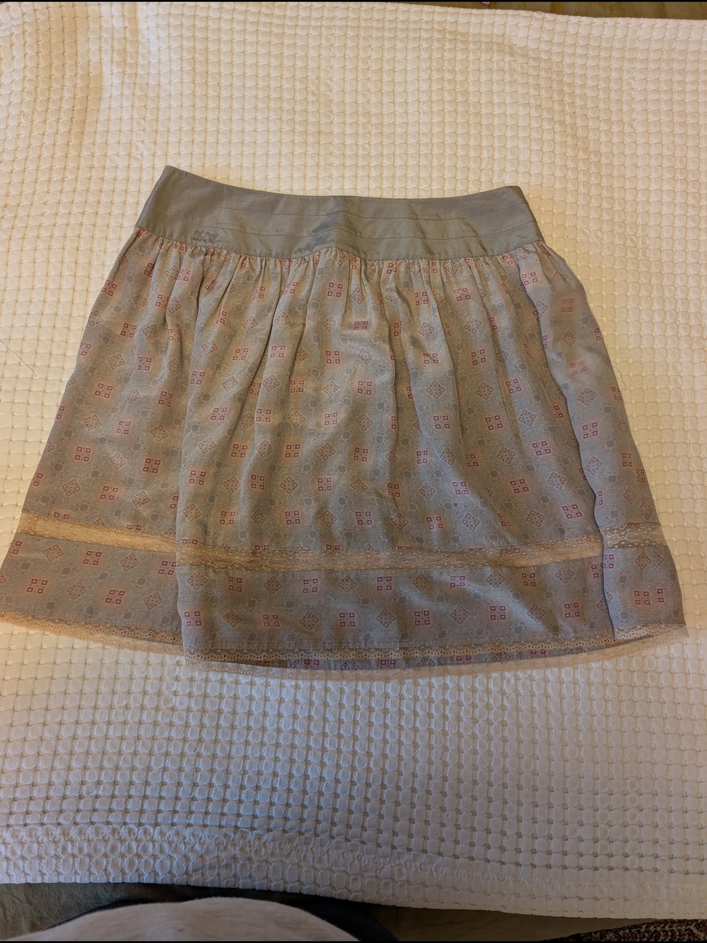 Zadig & Voltaire100% Silk Flowy Mini Skirt, Grey With Lace Detail Size EU40 - Picture 1 of 4